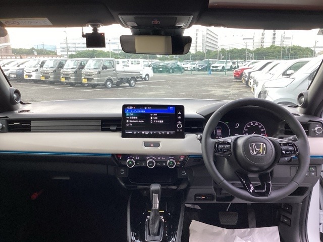 ホンダ ヴェゼル １．５ Ｅ：ＨＥＶ Ｚ プレイパッケージ ４ＷＤ R8年 (近畿) 99