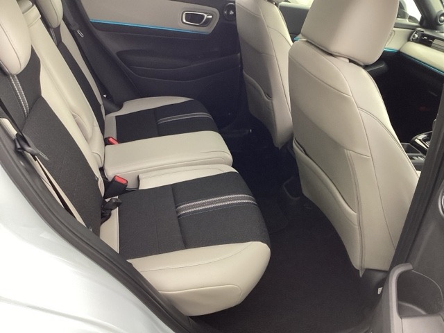 ホンダ ヴェゼル １．５ Ｅ：ＨＥＶ Ｚ プレイパッケージ ４ＷＤ R8年 (近畿) 99