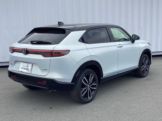 ホンダ ヴェゼル １．５ Ｅ：ＨＥＶ Ｚ プレイパッケージ ４ＷＤ R8年 (近畿) 99