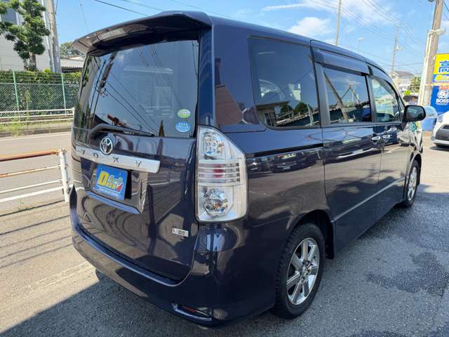 トヨタ ヴォクシー ２．０ ＺＳ 煌ＩＩ H21年 (関東) 99