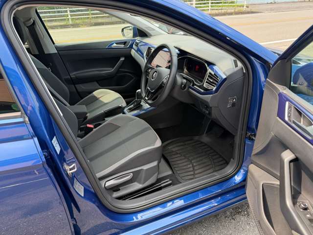 フォルクスワーゲン ポロ ＴＳＩ　ハイライン R1年 (関東) 99