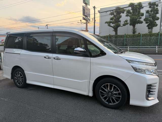 トヨタ ヴォクシー ２．０ ＺＳ 煌 H28年 (関東) 99