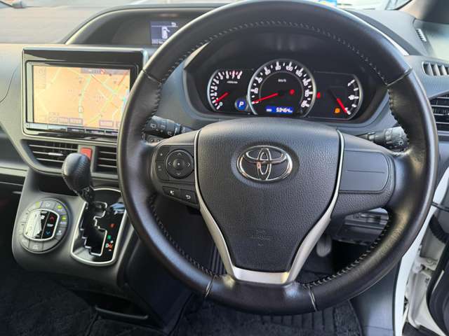トヨタ ヴォクシー ２．０ ＺＳ 煌 H28年 (関東) 99