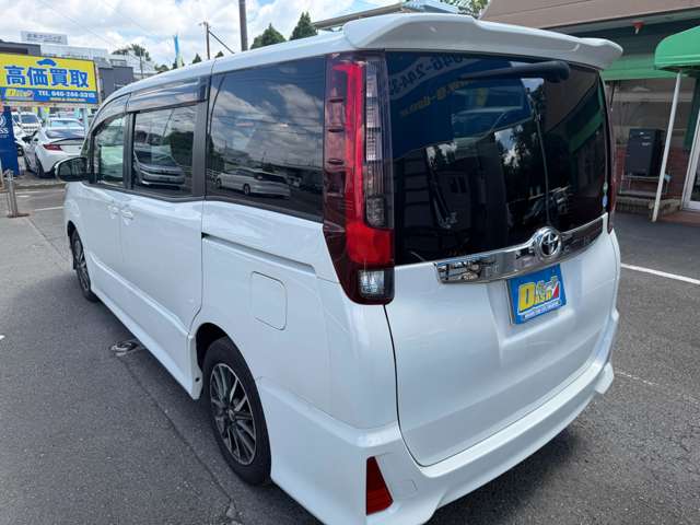 トヨタ ノア ２．０ ＳＩ H28年 (関東) 99