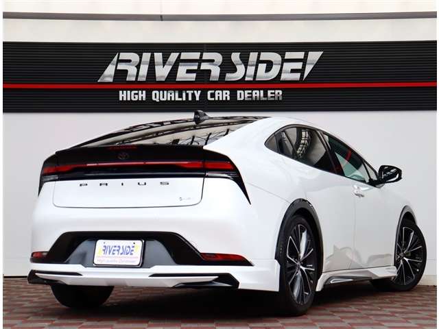 トヨタ プリウス ２．０ Ｚ R5年 (関東) 99
