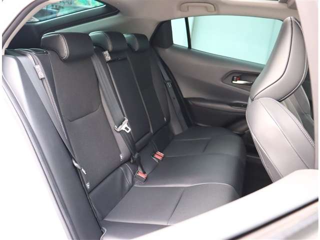 トヨタ プリウス ２．０ Ｚ R5年 (関東) 99