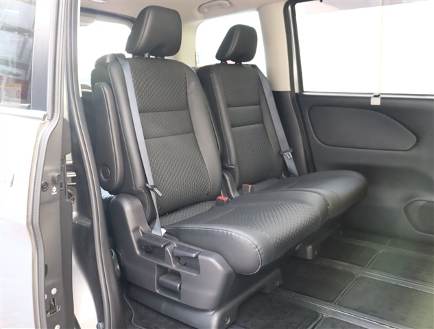 日産 セレナ １．２ Ｅ－ＰＯＷＥＲ ハイウェイスター Ｖ R3年 (関東) 99