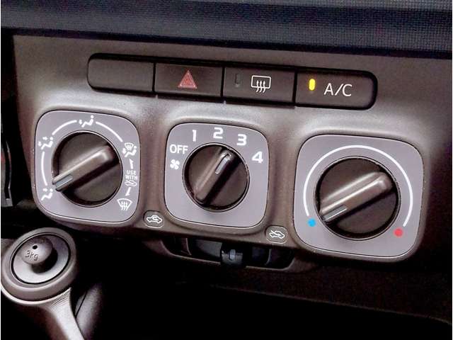 トヨタ パッソ １．０Ｘ H25年 (関東) 99