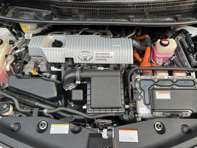 トヨタ プリウスΑ １．８ Ｓ ツーリングセレクション H27年 (関東) 99
