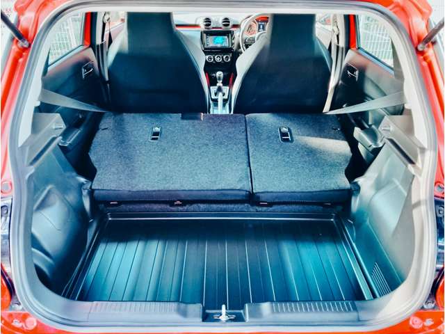 スズキ スイフト スポーツ １．４ セーフティパッケージ装着車 H30年 (関東) 99