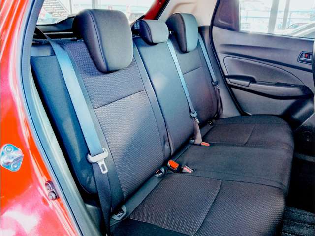 スズキ スイフト スポーツ １．４ セーフティパッケージ装着車 H30年 (関東) 99