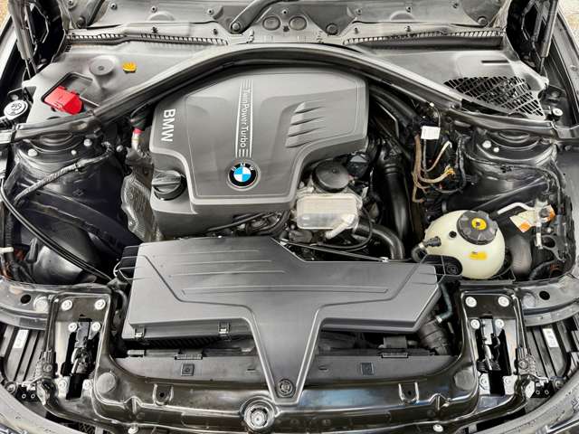ＢＭＷ ３シリーズ ３２０ｉ　Ｍスポーツ H25年 (関東) 99