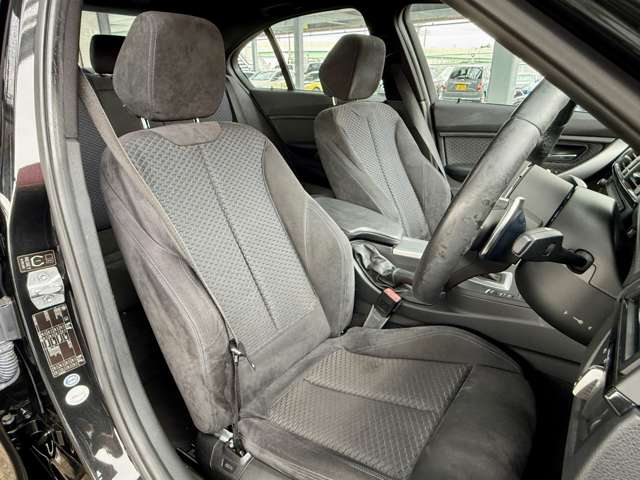 ＢＭＷ ３シリーズ ３２０ｉ　Ｍスポーツ H25年 (関東) 99