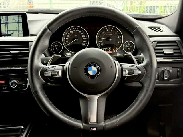 ＢＭＷ ３シリーズ ３２０ｉ　Ｍスポーツ H25年 (関東) 99