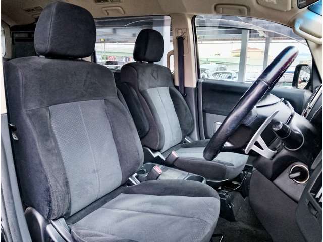 三菱 デリカ　Ｄ：５ ２．４ Ｇ パワーパッケージ ４ＷＤ H22年 (関東) 99