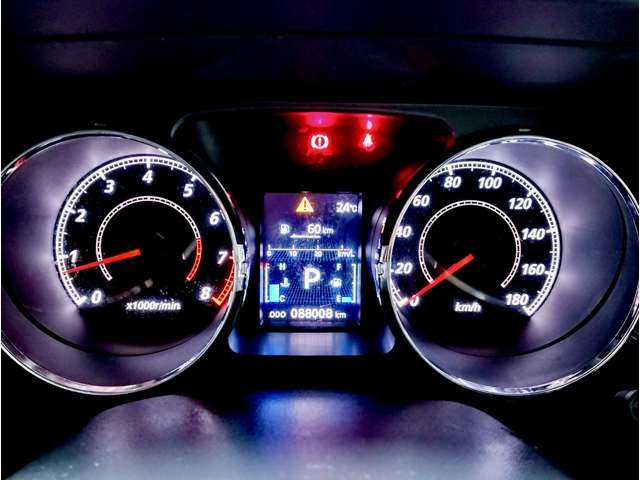 三菱 デリカ　Ｄ：５ ２．４ Ｇ パワーパッケージ ４ＷＤ H22年 (関東) 99