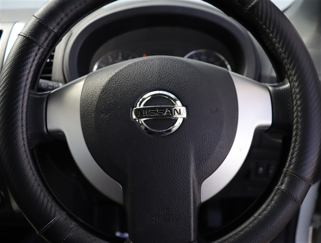 日産 エクストレイル ２．０ ２０ＸＴ ４ＷＤ H24年 (関東) 99