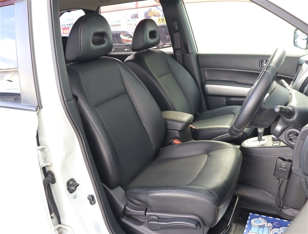 日産 エクストレイル ２．０ ２０ＸＴ ４ＷＤ H24年 (関東) 99