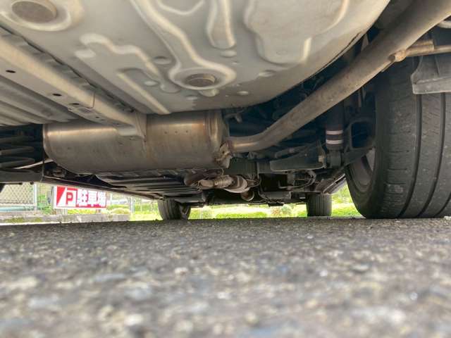 トヨタ エスティマ ２．４ アエラス プレミアム エディション H26年 (九州・沖縄) 99