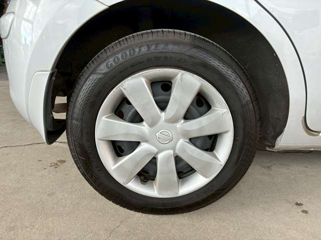 日産 マーチ １．２ １２Ｓ Ｖパッケージ H25年 (九州・沖縄) 99
