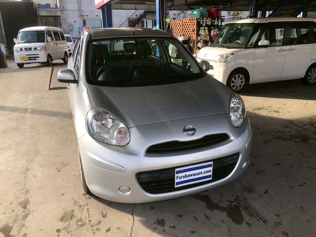 日産 マーチ １．２ １２Ｓ Ｖパッケージ H25年 (九州・沖縄) 99