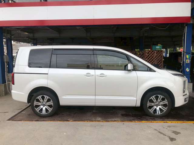 三菱 デリカ　Ｄ：５ ２．２ Ｇ ディーゼルターボ ４ＷＤ R3年 (九州・沖縄) 99