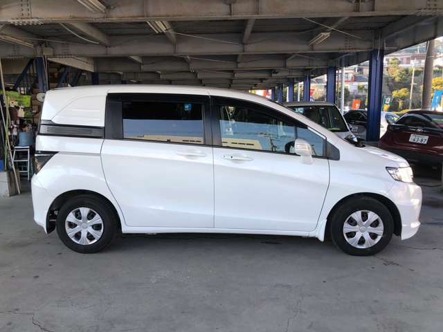 ホンダ フリードスパイク １．５ Ｇ ジャストセレクション H27年 (九州・沖縄) 99