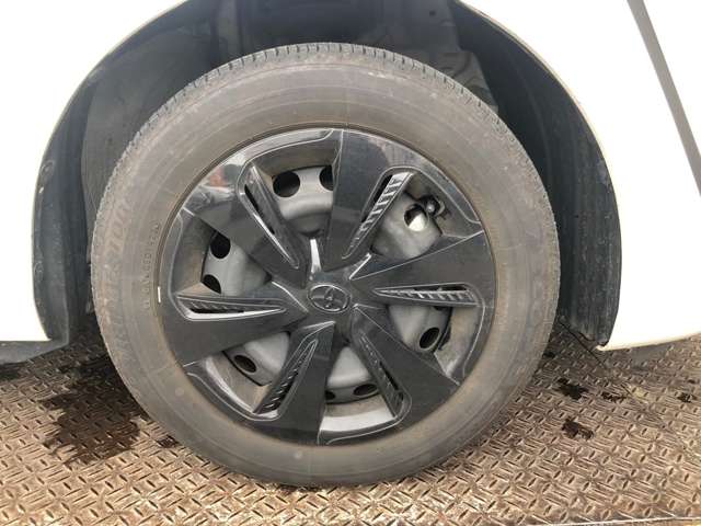 トヨタ シエンタ １．５ Ｇ セーフティ エディションＩＩ R4年 (九州・沖縄) 99