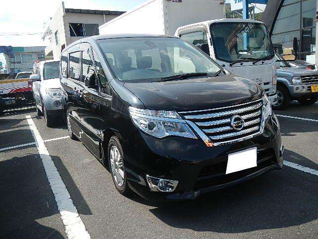 日産 セレナ ２．０ ハイウェイスター Ｖセレクション＋ＳＡＦＥＴＹ Ｓ－ＨＹＢＲＩＤ アドバンストセーフティ ＰＫＧ H27年 (九州・沖縄) 99