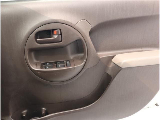 トヨタ パッソ １．０Ｘ H27年 (東海) 99