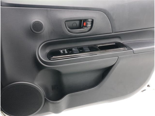 トヨタ アクア １．５ Ｓ ＫＩＮＴＯ ツーリングセレクション R3年 (東海) 99