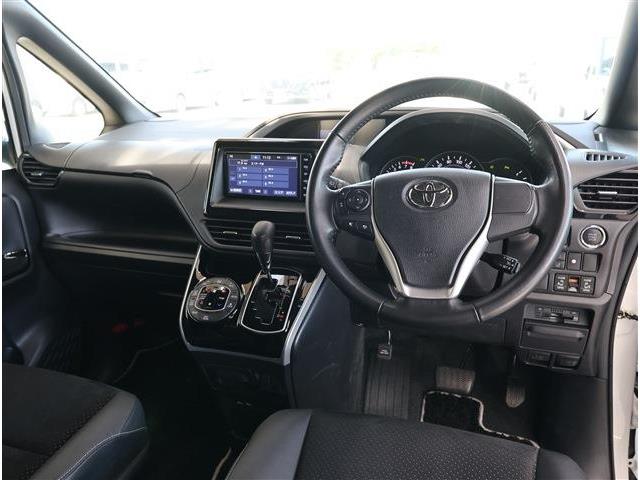 トヨタ ヴォクシー ２．０ ＺＳ 煌ＩＩＩ R3年 (東海) 99