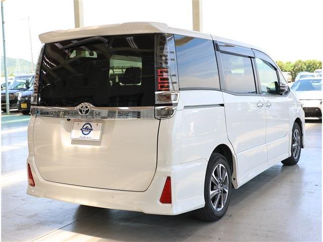 トヨタ ヴォクシー ２．０ ＺＳ 煌ＩＩＩ R3年 (東海) 99