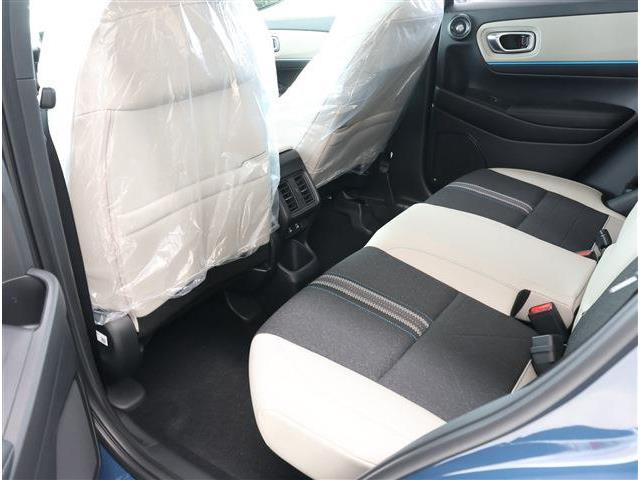 ホンダ ヴェゼル １．５ Ｅ：ＨＥＶ Ｚ プレイパッケージ R8年 (東海) 99