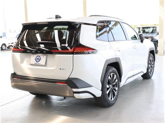 トヨタ ＲＡＶ４ ２．５ Ｚ Ｅ－ＦＯＵＲ ４ＷＤ R8年 (東海) 99