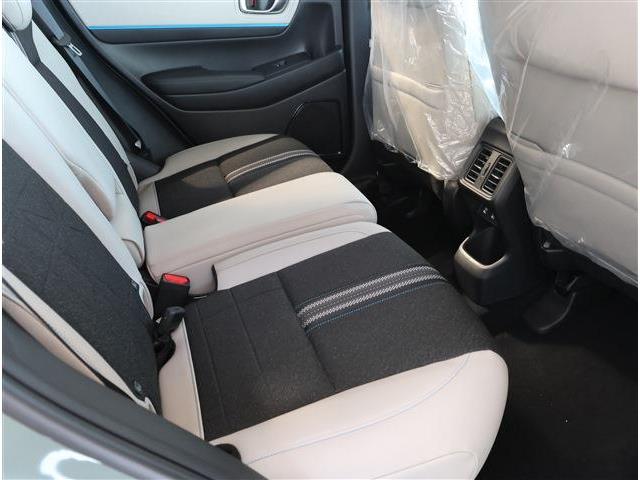 ホンダ ヴェゼル １．５ Ｅ：ＨＥＶ Ｚ プレイパッケージ R8年 (東海) 99