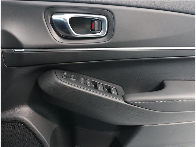 ホンダ ヴェゼル １．５ Ｅ：ＨＥＶ Ｚ R7年 (東海) 99