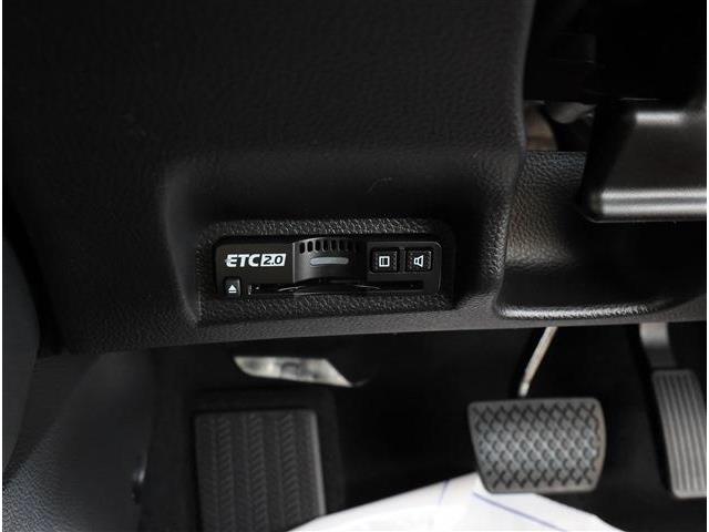 ホンダ ヴェゼル １．５ Ｅ：ＨＥＶ Ｚ プレイパッケージ R8年 (東海) 99