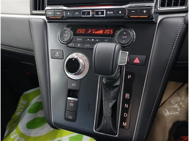 三菱 デリカ　Ｄ：５ ２．２ Ｐ ディーゼルターボ ４ＷＤ R8年 (東海) 99
