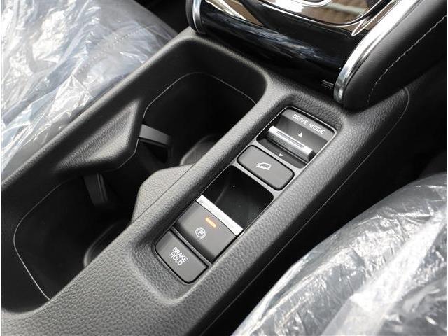 ホンダ ヴェゼル １．５ Ｅ：ＨＥＶ Ｚ R8年 (東海) 99