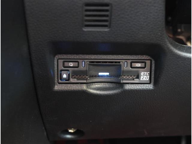 トヨタ ヴォクシー １．８ ハイブリッド Ｓ－Ｚ R7年 (東海) 99