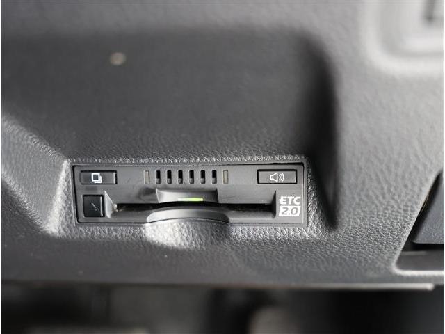 トヨタ ヤリス １．５ ハイブリッド Ｘ R5年 (東海) 99