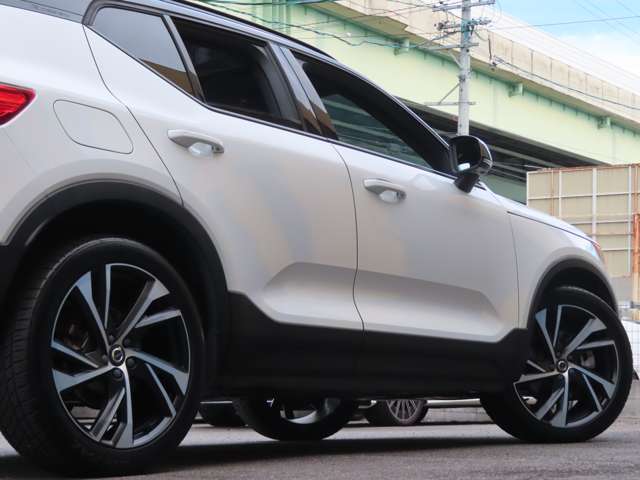 ボルボ ＸＣ４０ Ｔ５ ＡＷＤ Ｒデザイン ４ＷＤ H30年 (東海) 99