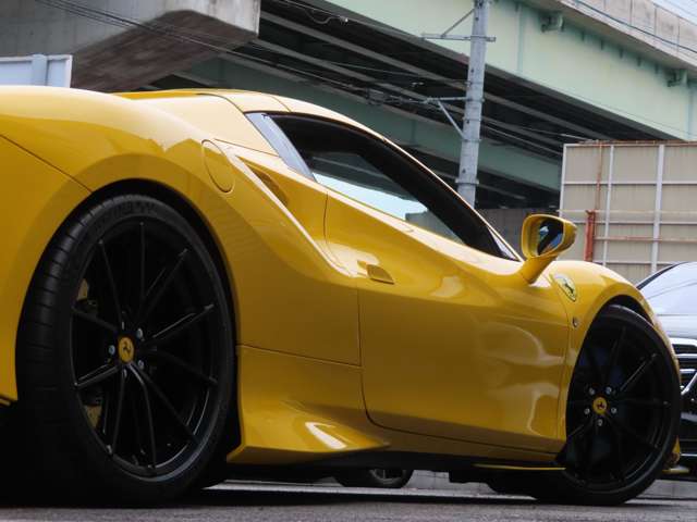 フェラーリ Ｆ８　スパイダー Ｆ１　ＤＣＴ R3年 (東海) 99