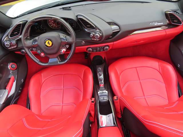 フェラーリ ４８８スパイダー Ｆ１ ＤＣＴ H28年 (東海) 99