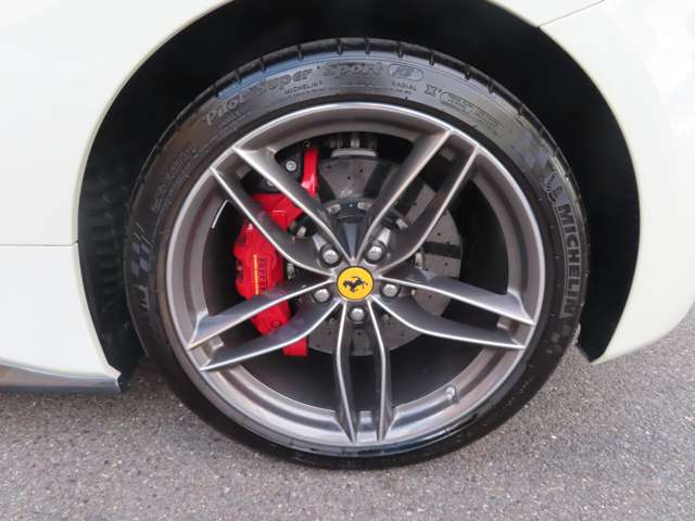フェラーリ ４８８スパイダー Ｆ１ ＤＣＴ H28年 (東海) 99