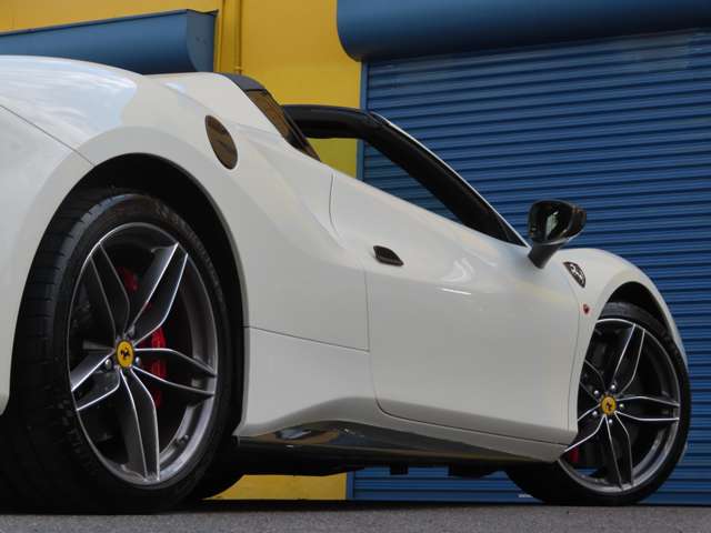 フェラーリ ４８８スパイダー Ｆ１ ＤＣＴ H28年 (東海) 99