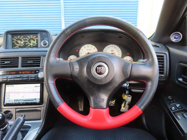 日産 スカイラインＧＴ−Ｒ ２．６ ＶスペックＩＩ ４ＷＤ H13年 (東海) 99