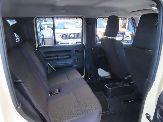 スズキ ジムニー　ノマド １．５ ＦＣ ４ＷＤ R7年 (東海) 99