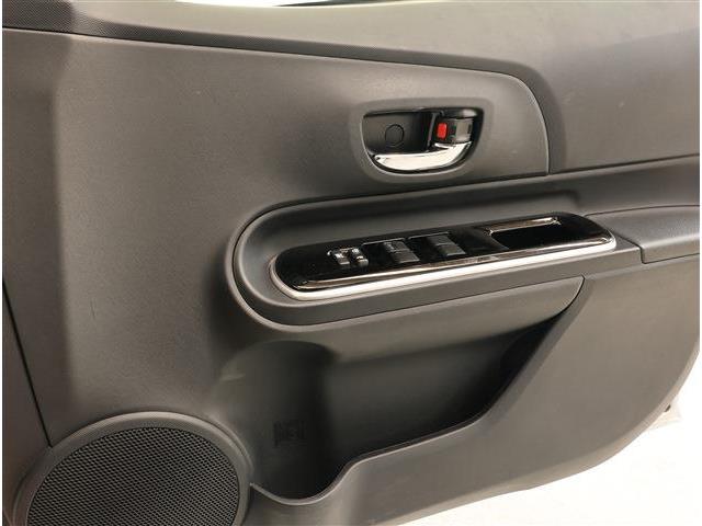 トヨタ アクア １．５ Ｇ H27年 (東海) 99